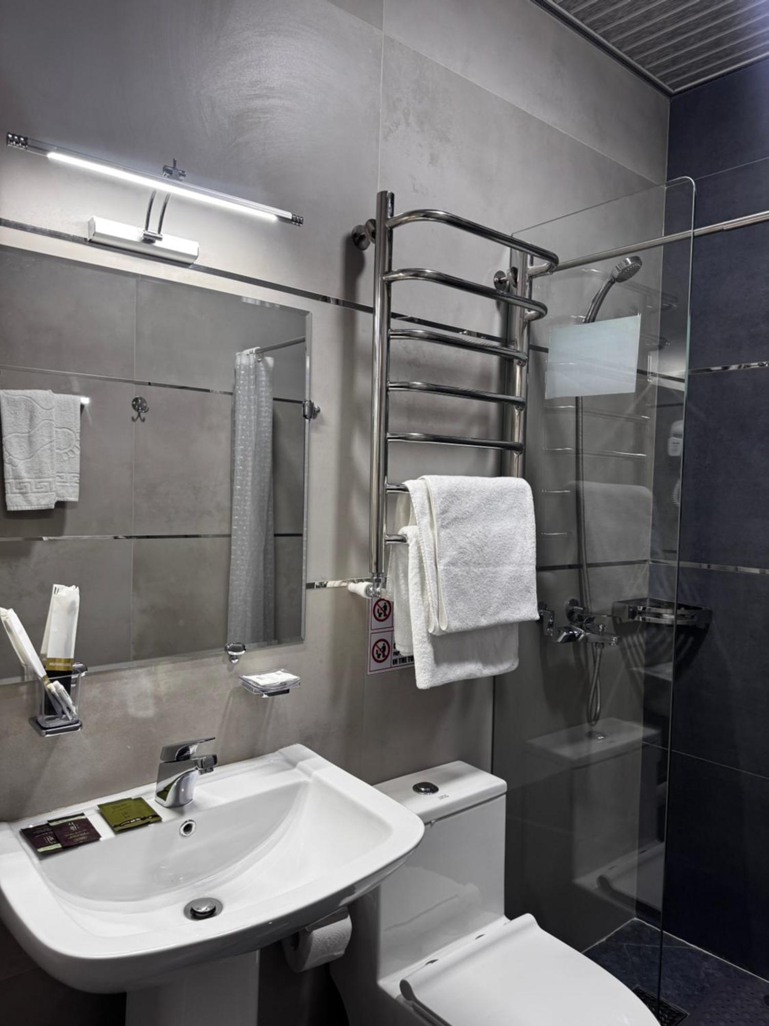 Salomat Guest House Semerkant Dış mekan fotoğraf