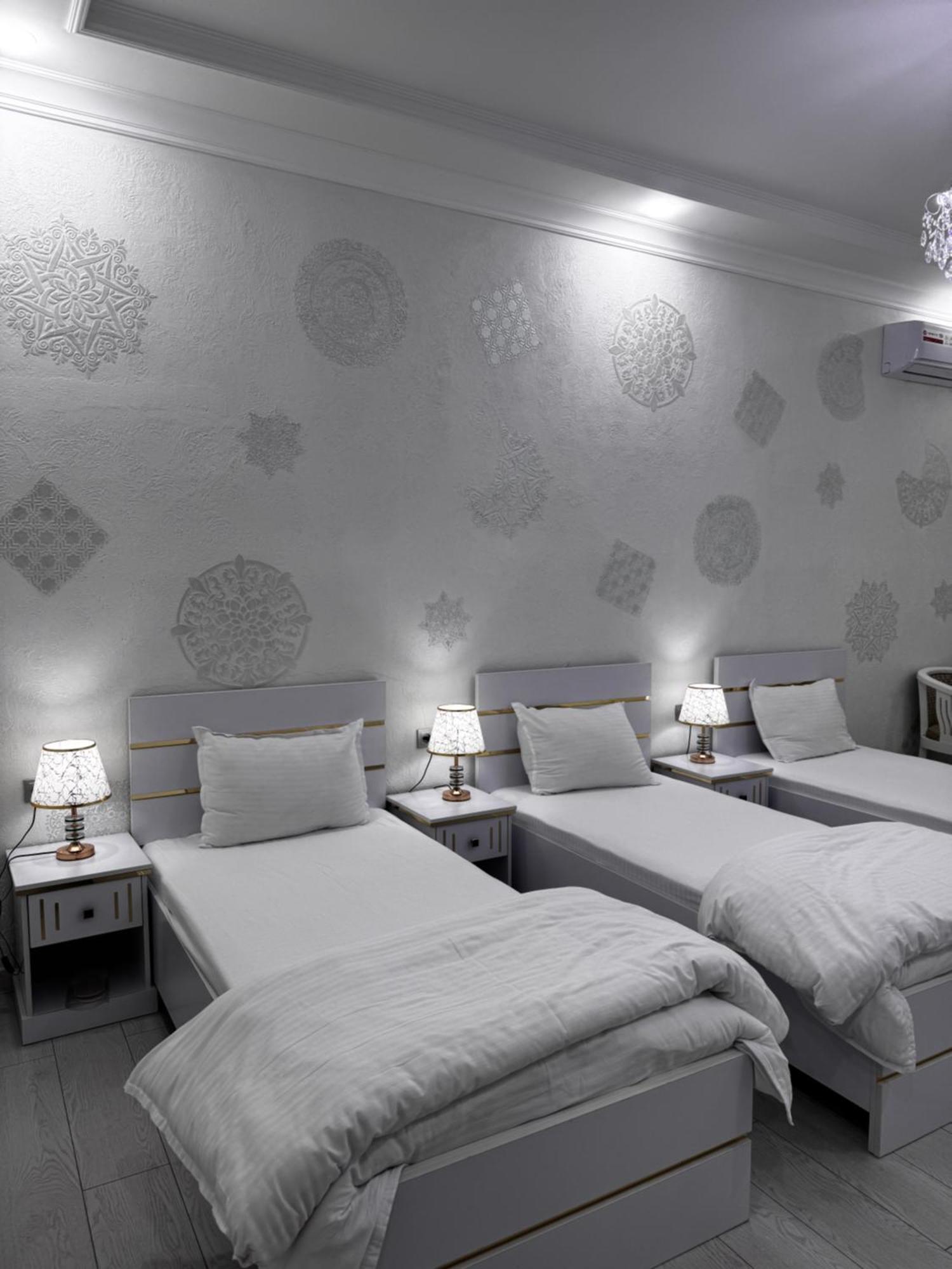 Salomat Guest House Semerkant Dış mekan fotoğraf
