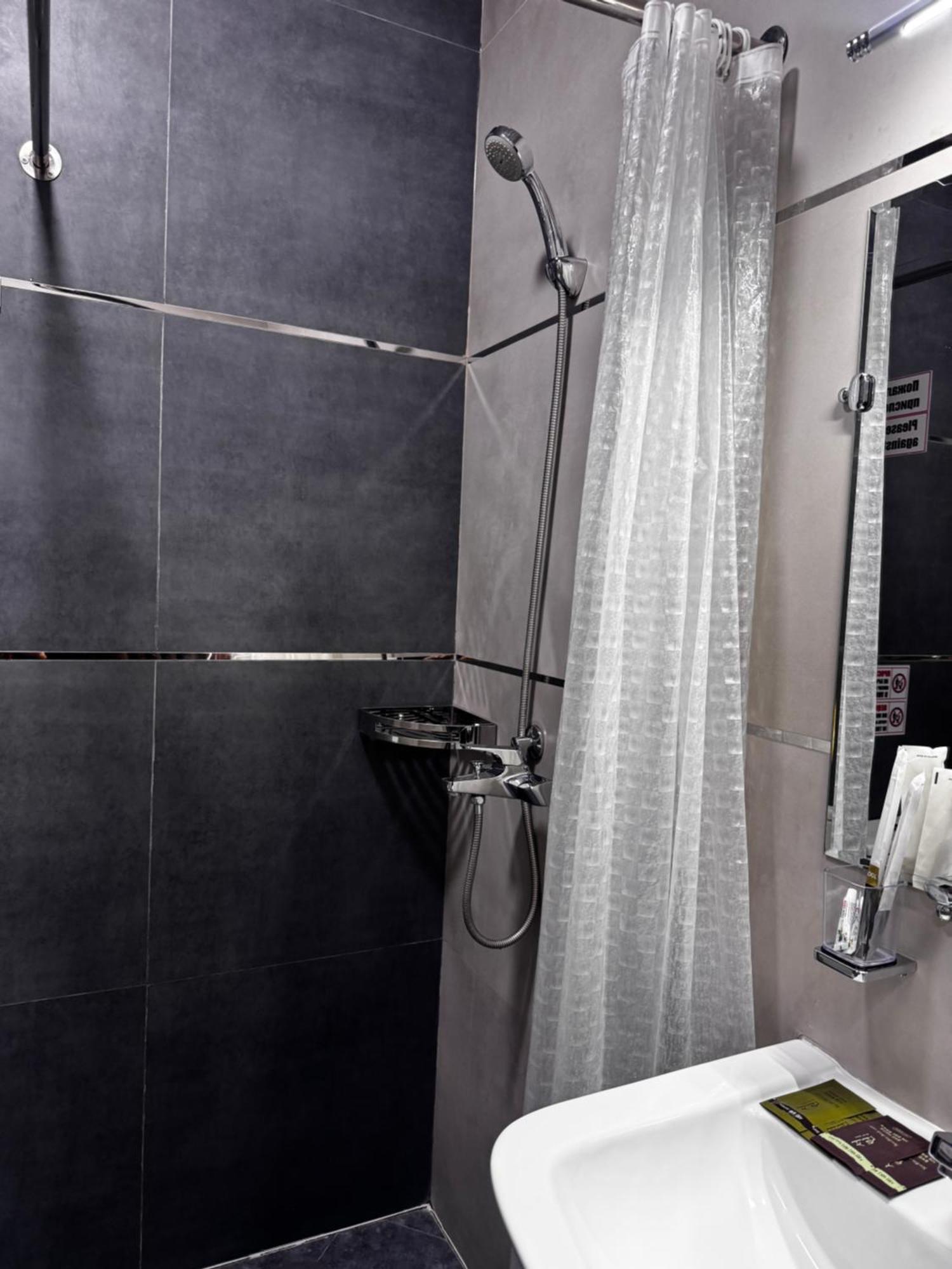 Salomat Guest House Semerkant Dış mekan fotoğraf