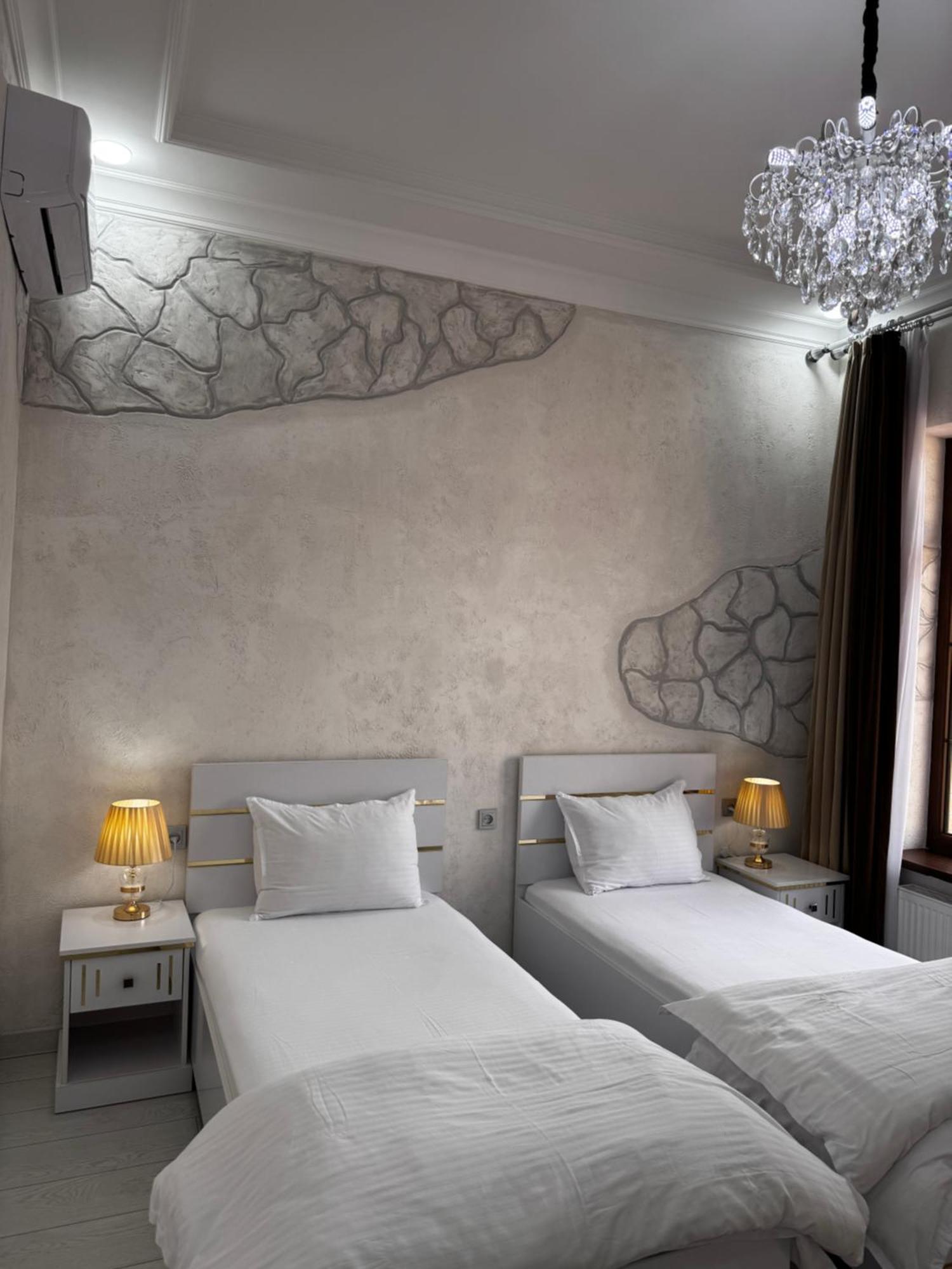 Salomat Guest House Semerkant Dış mekan fotoğraf